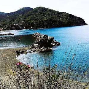oasi-felice.hotelitalianriviera.com/